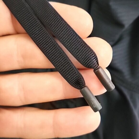 Lululemon Black Dance Studio Reversible Jacket Hooded Stretch Thumbholes Size 4 - Picture 8 of 15